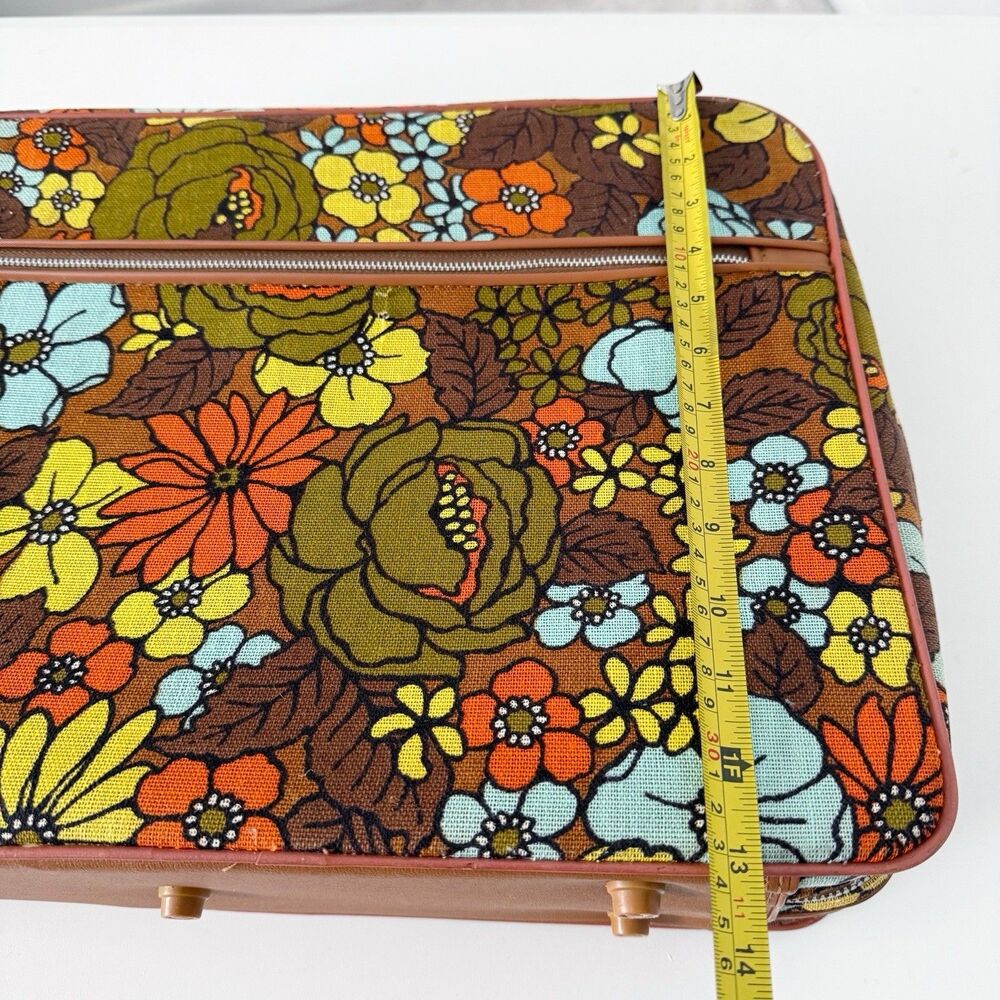 Vtg Brown Floral Print Medium Size Travel Bag From 1960-1970s Mod Flower Power - Picture 4 of 16
